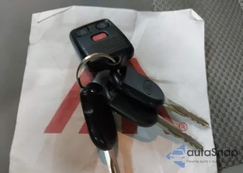 2007 Ford Escape Xlt from USA, damaged, VIN 1FMYU93147KA29253